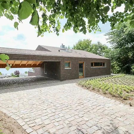 Arkitektens Hus Med Vintageklassikere Ved Floden Semesterbostad